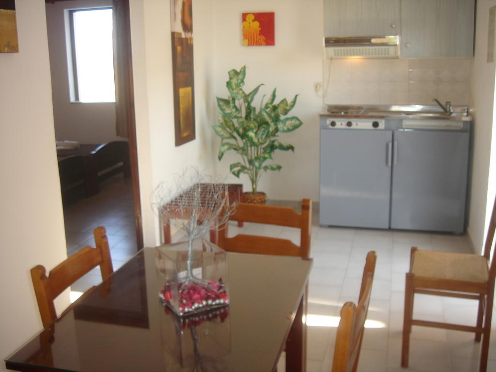 Iliaktida Apartments Rapaniana Ngoại thất bức ảnh
